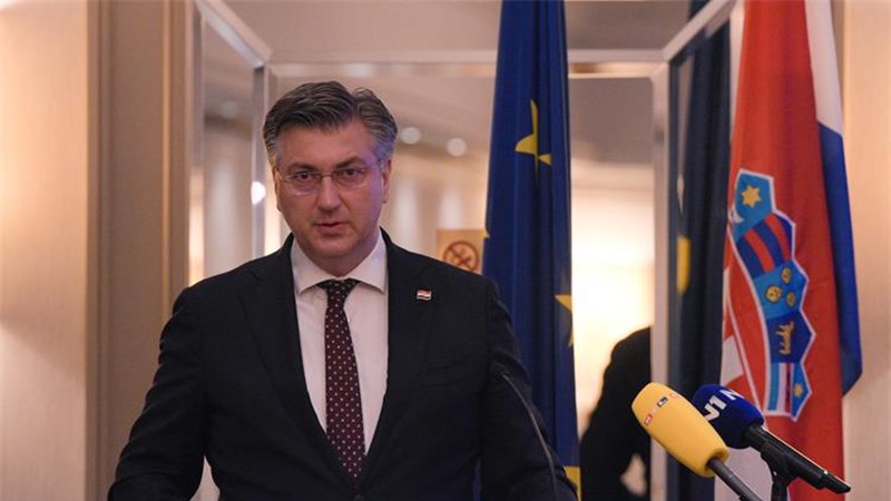 Plenković: Godina ulaska u eurozonu, Schengen i spajanja hrvatskog teritorija